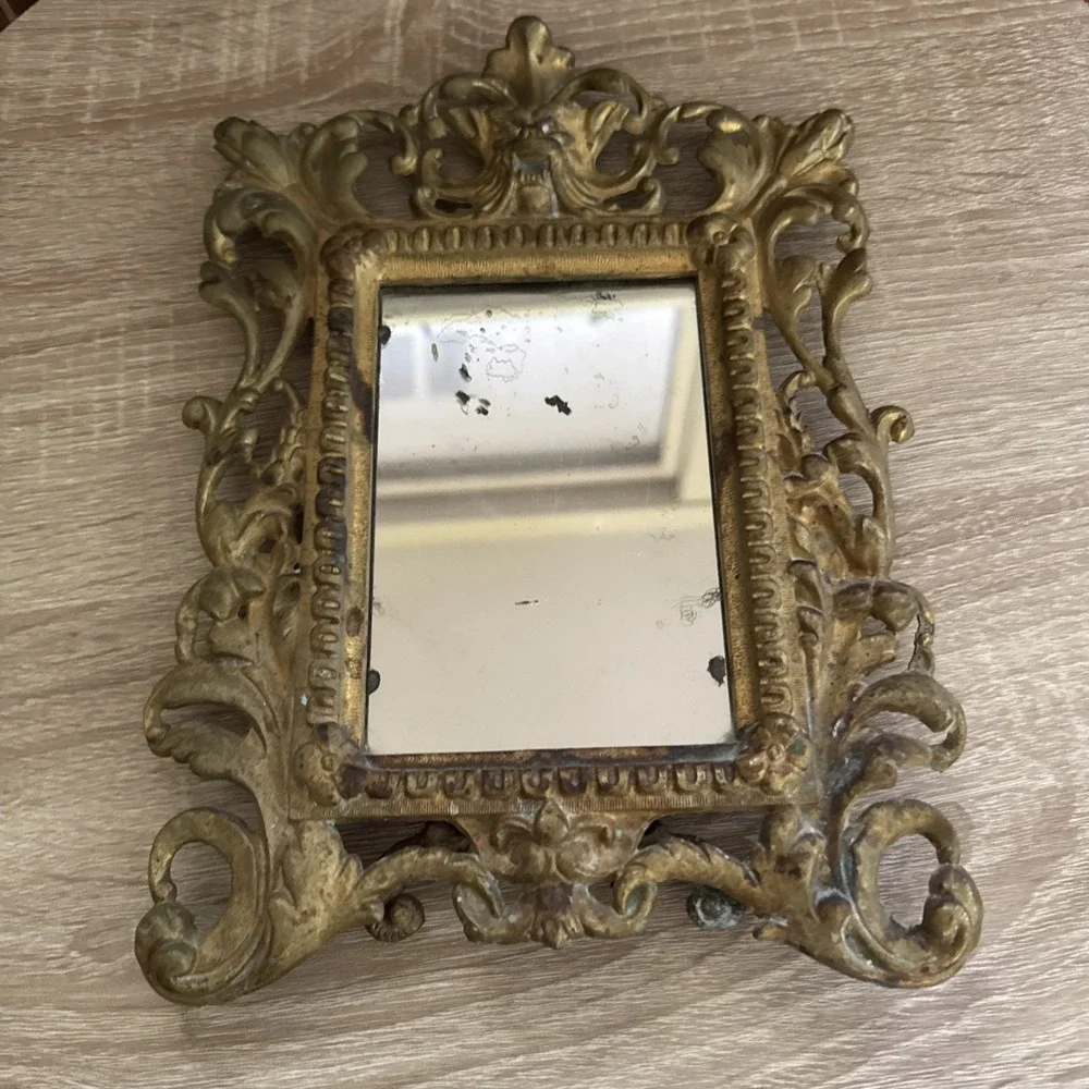 Antique Vtg Victorian Ornate Easel Picture Frame/Mirror Cast Iron Bronze Lion